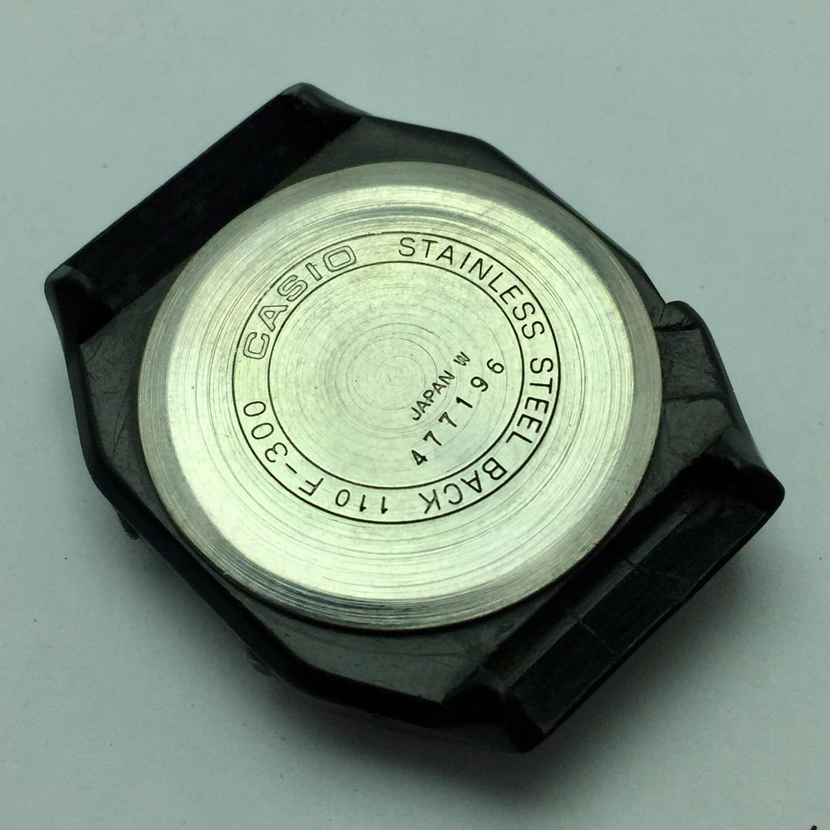 ヴィンテージカシオF-300実動 Casio Quartz F-300 Module 110 Vintage Watch Case for sale