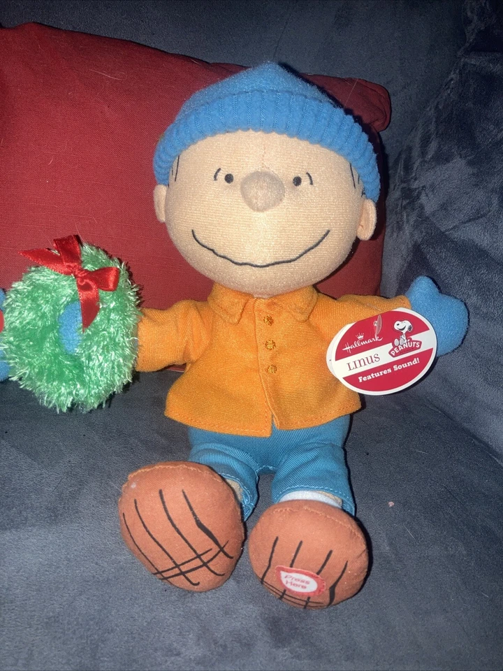 Talking Charlie Brown Plush Hallmark Christmas Picking the Perfect Gift & Linus - Image 3 of 4