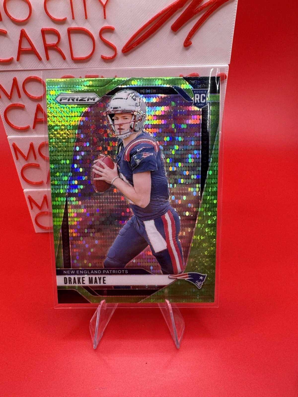 2024 Panini Prizm Neon Green Pulsar Prizm #329 Drake Maye (RC) NE Patriots