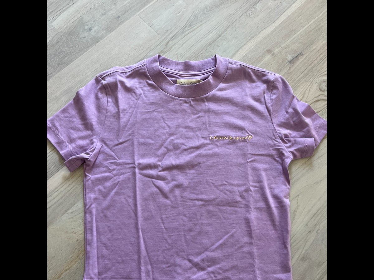 JENNIE for Calvin Klein - Purple Cotton Jersey Baby Tee JENNIE for Calvin Klein - Purple Cotton Jersey Baby Tee