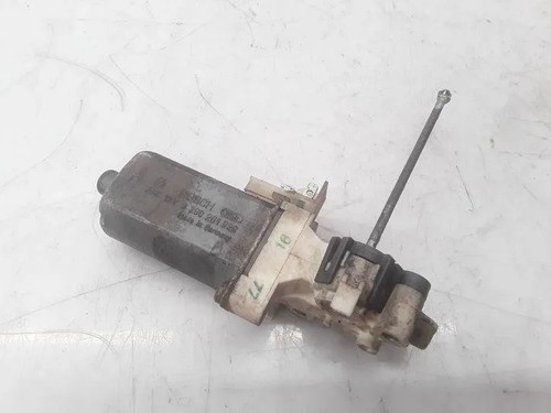 BMW 3 Cabrio E93 Sitzsteuerungsmotor vorne links 0390201929 2.00 20732031