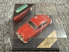 VITESSE JAGUAR 240 SALOON SIGNAL RED1967 L181B 1/43