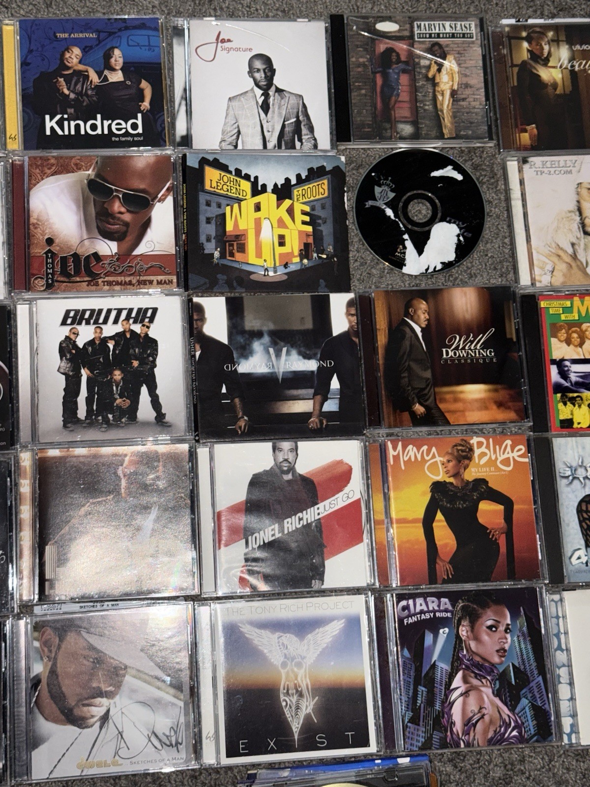 Huge Lot of 50+ CDs R&B Soul 2000s Beyoncé Mary J Blige Jamie Foxx ...