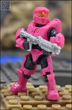 HALO MEGA BLOKS CONSTRUX PINK UNSC SPARTAN MARK IV MINI FIGURE