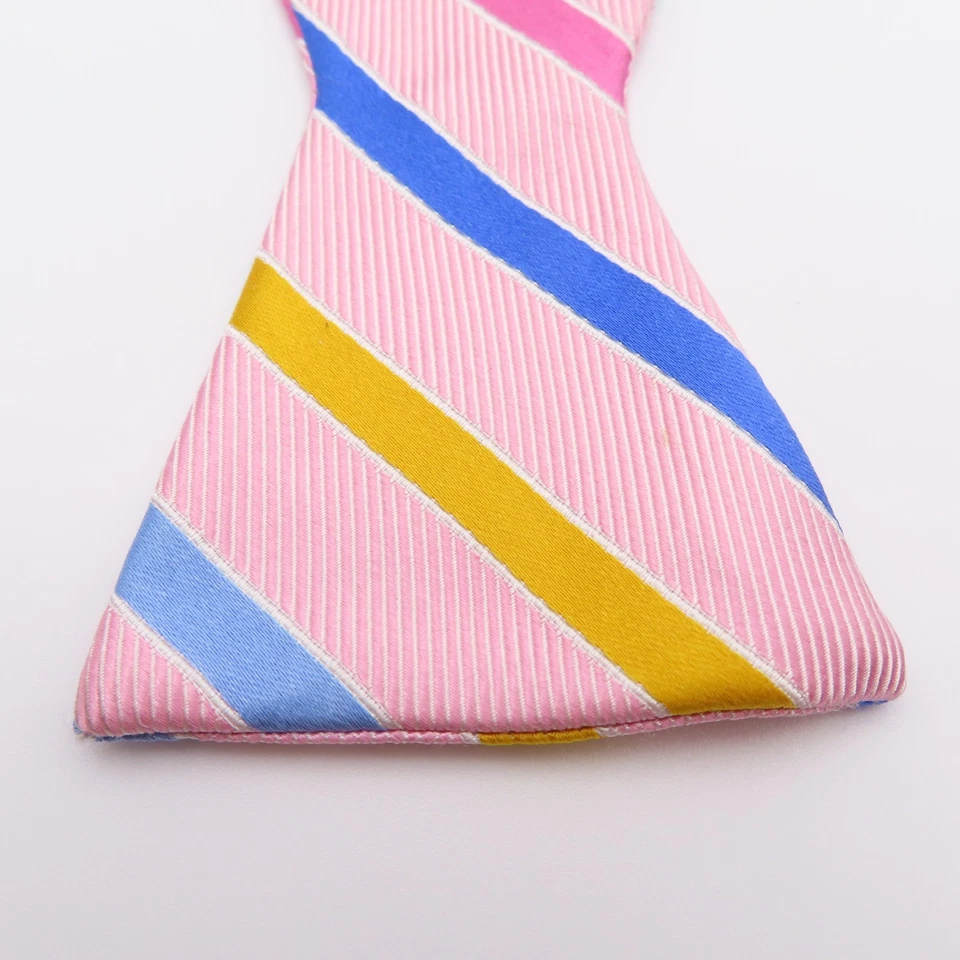 Pajarita Bruno Piattelli seda rosa azul rayas 2,75" de ancho Foto 2 de 4