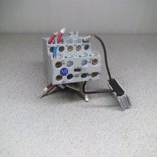 Allen Bradley Contactor 700-M400* Ser. A, 195-MA02 Ser. A