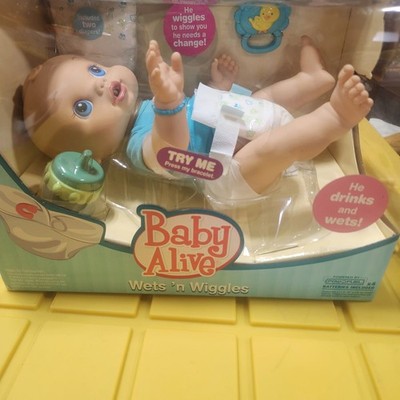 Brand New Sealed Rare Hasbro 2011? Baby Alive Wets 'N Wiggles Boy New Sh