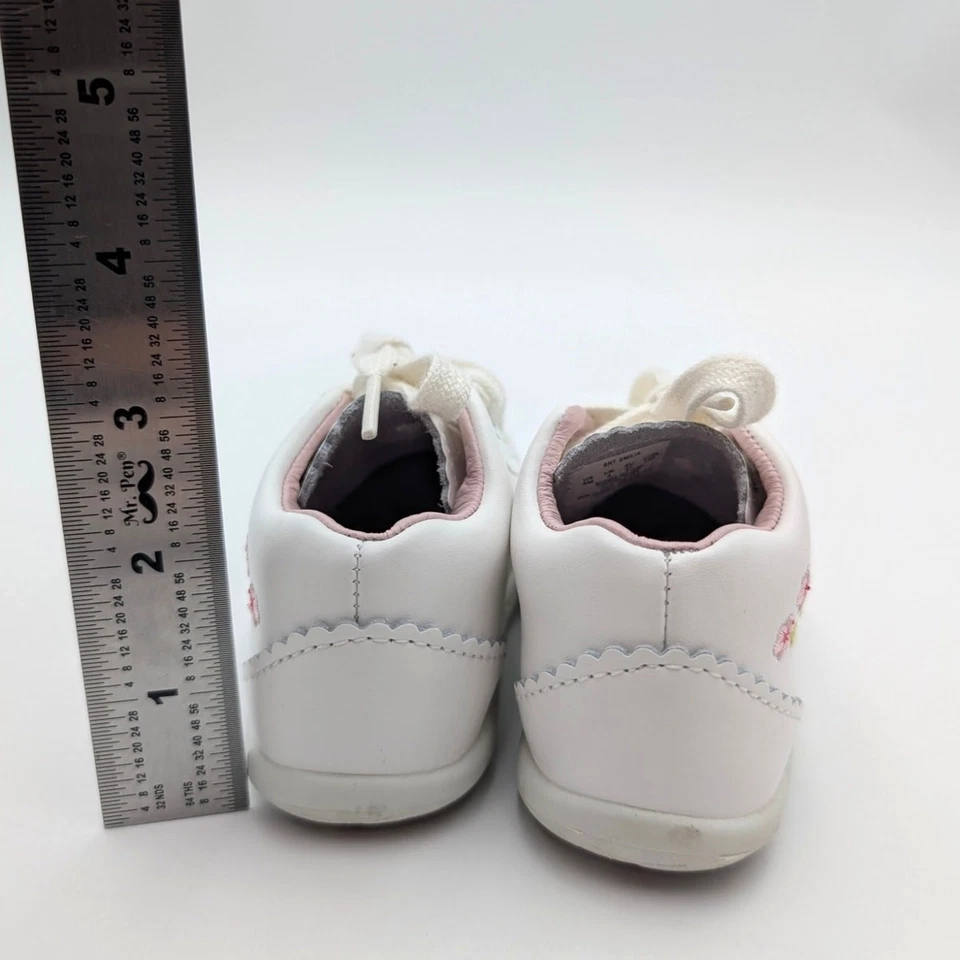 Stride Rite Girls Emilia Walking Shoes Floral Embroidered White Size US5M EU21 - Image 4 of 4