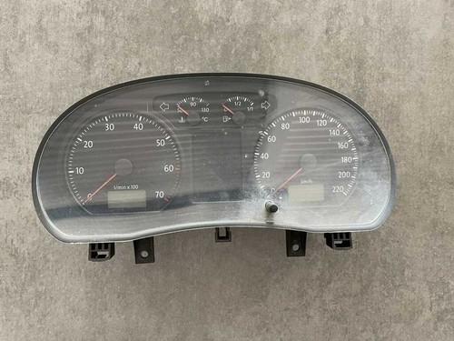 VW Polo 9N3 Tacho Kombiinstrument 6Q0920823F