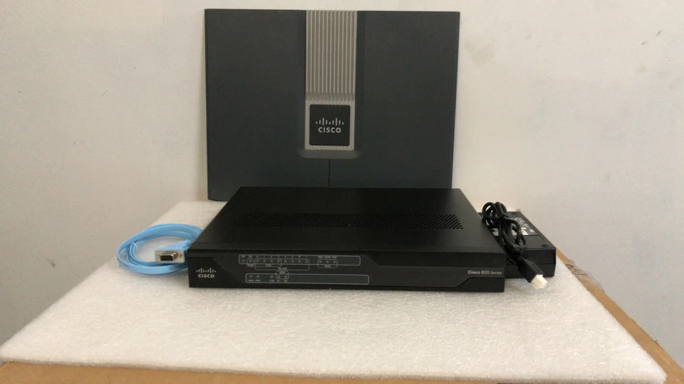 CISCO C891F-K9 891F Gigabit Integrated Service Router 8-Port RJ45 1xSFP ios-15.8 - Image 2 of 4