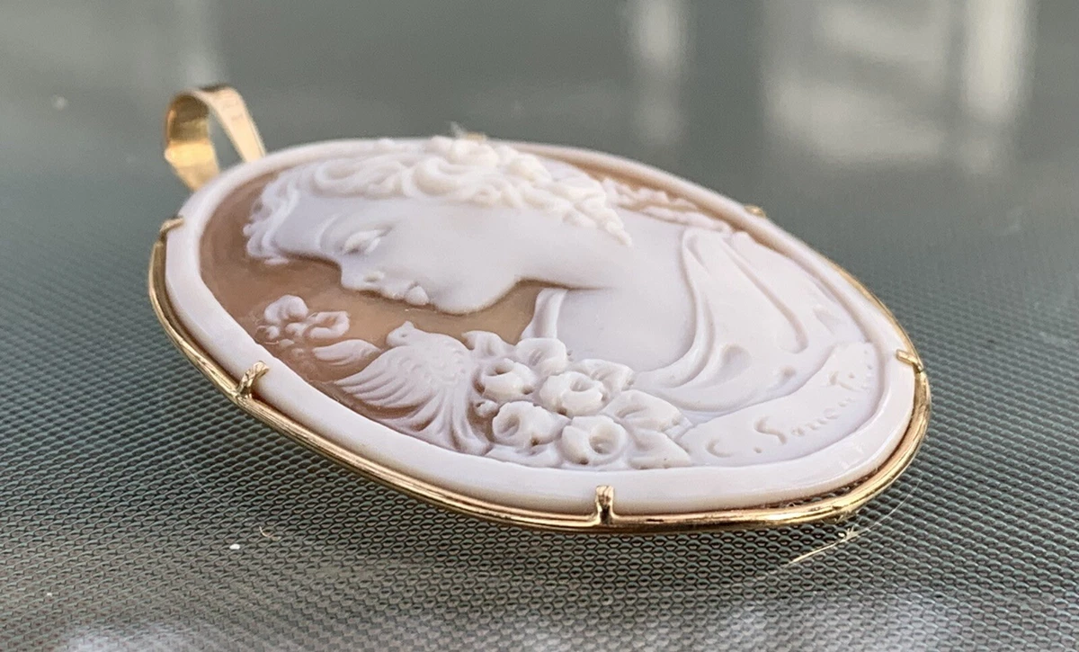 BEAUTIFUL LARGE AMADEO SCOGNAMIGLIO 14K YG CARVED SHELL CAMEO
