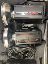 2 Photogenic Powerlight 2500DR Comes Lot Of Extra Cables In Micro Z Pelican Case