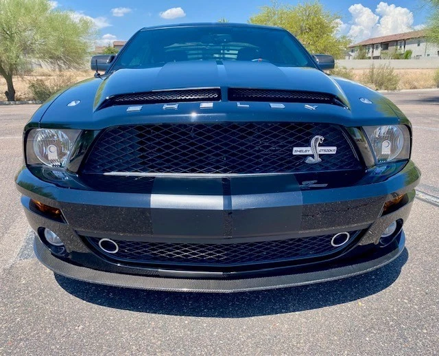 Ford Mustang Shelby GT500KR 2009 Foto 3 de 4