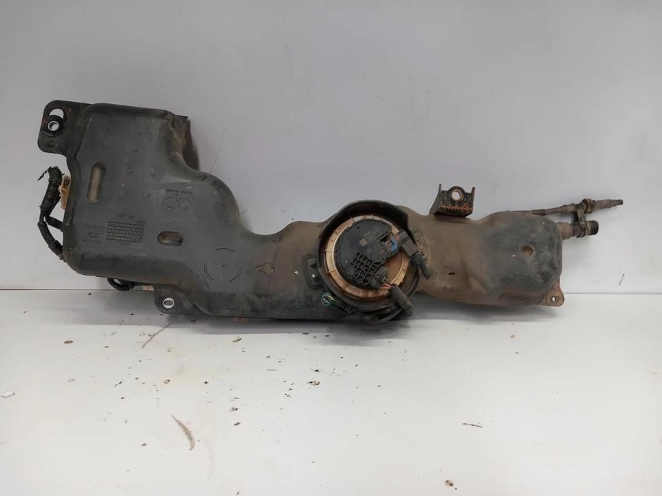 778010K010 Deposito Adblue para TOYOTA HILUX (GUN1) CABINA SENCILLA GX 4 1123980 - Imagen 3 de 4