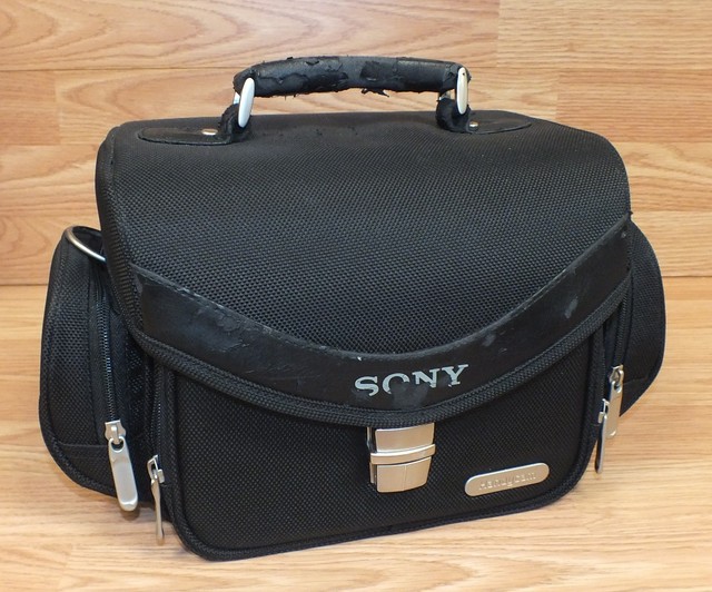 Genuine Sony Handycam Multi Pocket Camera & Accessory Carrying Case