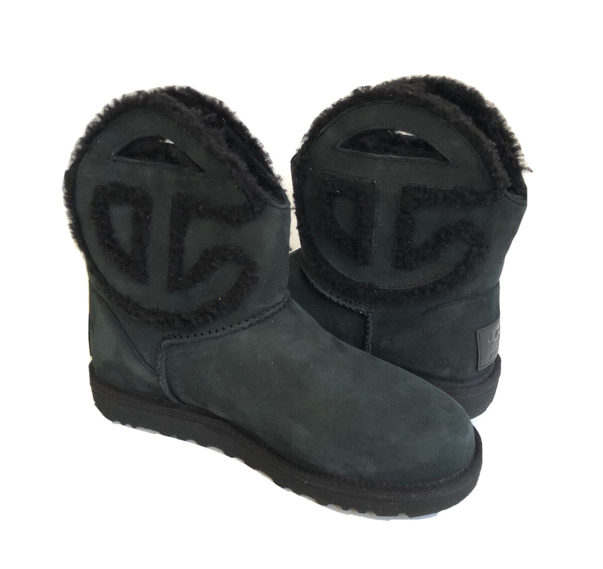 UGG X TELFAR LOGO MINI BLACK ALL GENDER BOOTS MEN US 10 UGG X TELFAR LOGO MINI BLACK ALL GENDER BOOTS MEN US 10