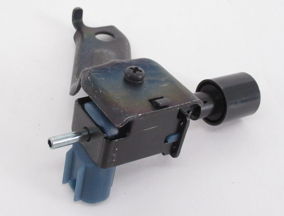 uyo Genuine OEM Toyota 25860-74050 Vacuum Switching Valve | eBay