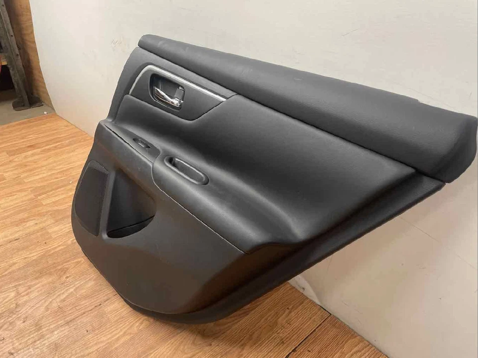 Отделочная панель задней правосторонней пассажирской двери черная 829A0 9HS2C подходит для 16–18 NISSAN ALTIMA - Изображение 2 из 4