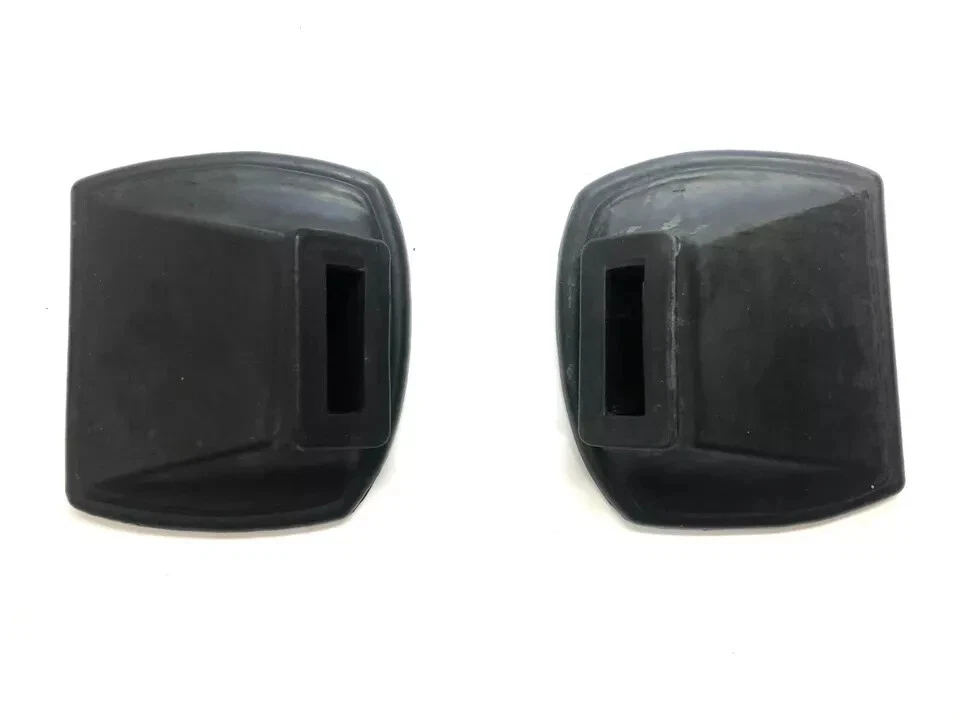 Para Dodge Plymouth DeSoto Chrysler 1936-1938 brazo de parachoques trasero ojal par de goma Foto 3 de 4