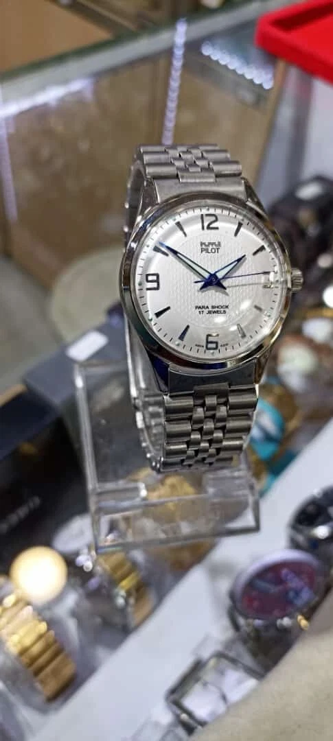 Hmt white pilot cheap