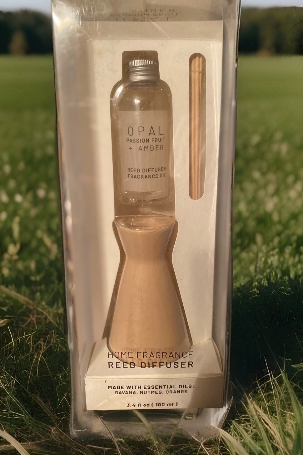 Reed Diffuser Home Fragrance Set-Passion Fruit + Amber Ceramic Vessel &Reeds-NEW-image