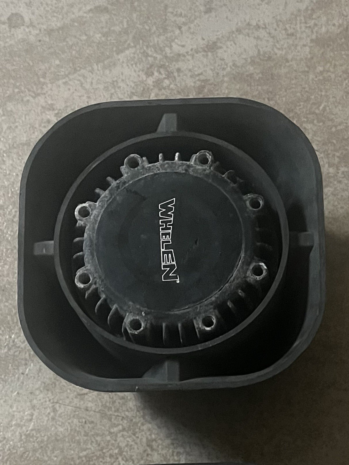 Whelen Siren Speaker Used (cords cut in varying lengths, some with brackets)