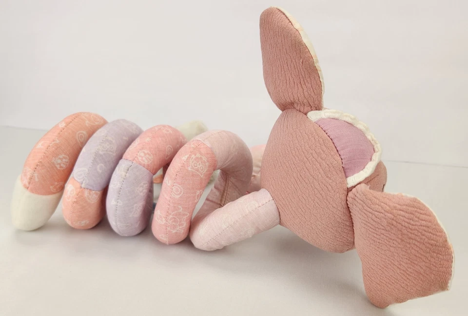 Juguete musical de asiento de coche de elefante rosa para bebés 0-6 m búho oveja Ladybug ligeramente usado Foto 2 de 4