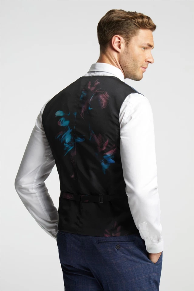 Ted Baker Slim Fit Blue and Mauve Check Waistcoat UK 44 Reg BNWT RRP £110 - Image 3 of 4