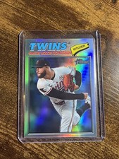 SIMEON WOODS RICHARDSON REFRACTOR TWINS 2026 HERITAGE BASEBALL