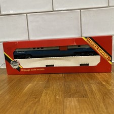 R401 Operating Mail Coach Set for Hornby OO Gauge Model Railways