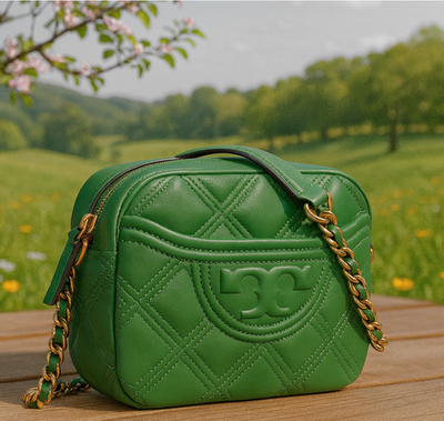1106 バリー トレスポ ボディバッグ ロゴプレート レザー カーキ NEW Tory Burch Soft Fleming Arugula Green Leather Small Camera Bag