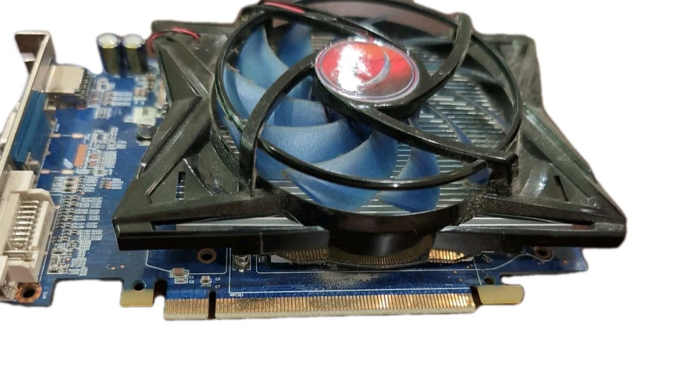 VisionTek VT4670 PCIe 1GB D/D/T graphics card - Image 2 of 4