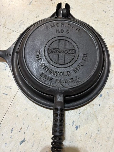 GRISWOLD AMERICAN No. 9 WAFFLE IRON Cast Iron W/ Base Antique Restored