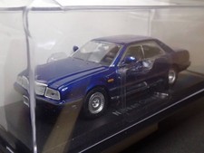 Nissan Cima (1988) 1/43 Car Collection Hachette Diecast Minicar