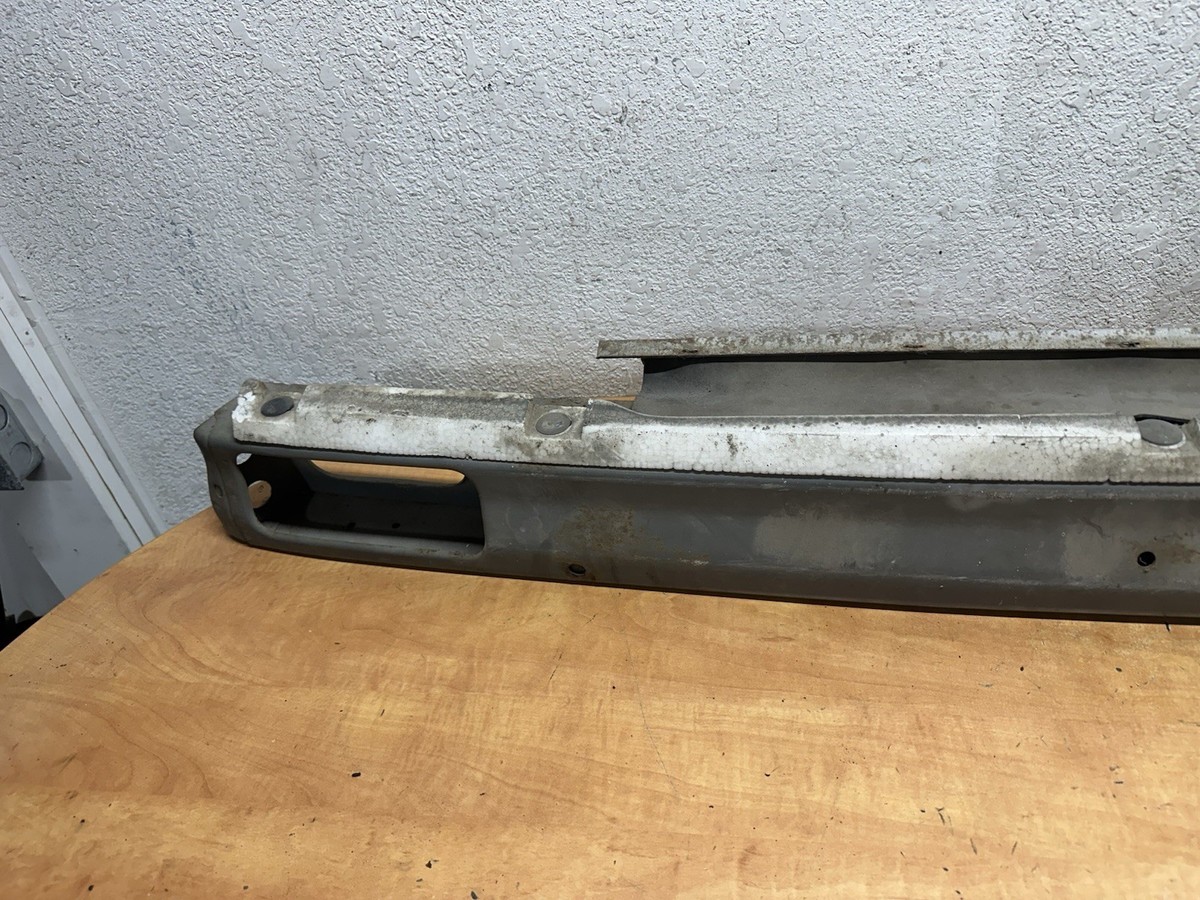 bear　バンパー 84-86 Nissan 300zx Z31 OEM Front Bumper Crash Impact Bar Rebar | eBay