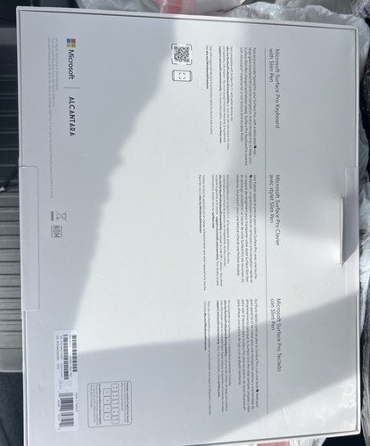 NUOVA Microsoft Surface Slim Pen (2a edizione) e Pro Keyboard Pro (11a edizione) - Foto 2 di 2
