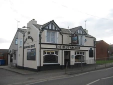 Photo 6x4 The Blue Anchor Llong The Blue Anchor public house on Mold Road c2009