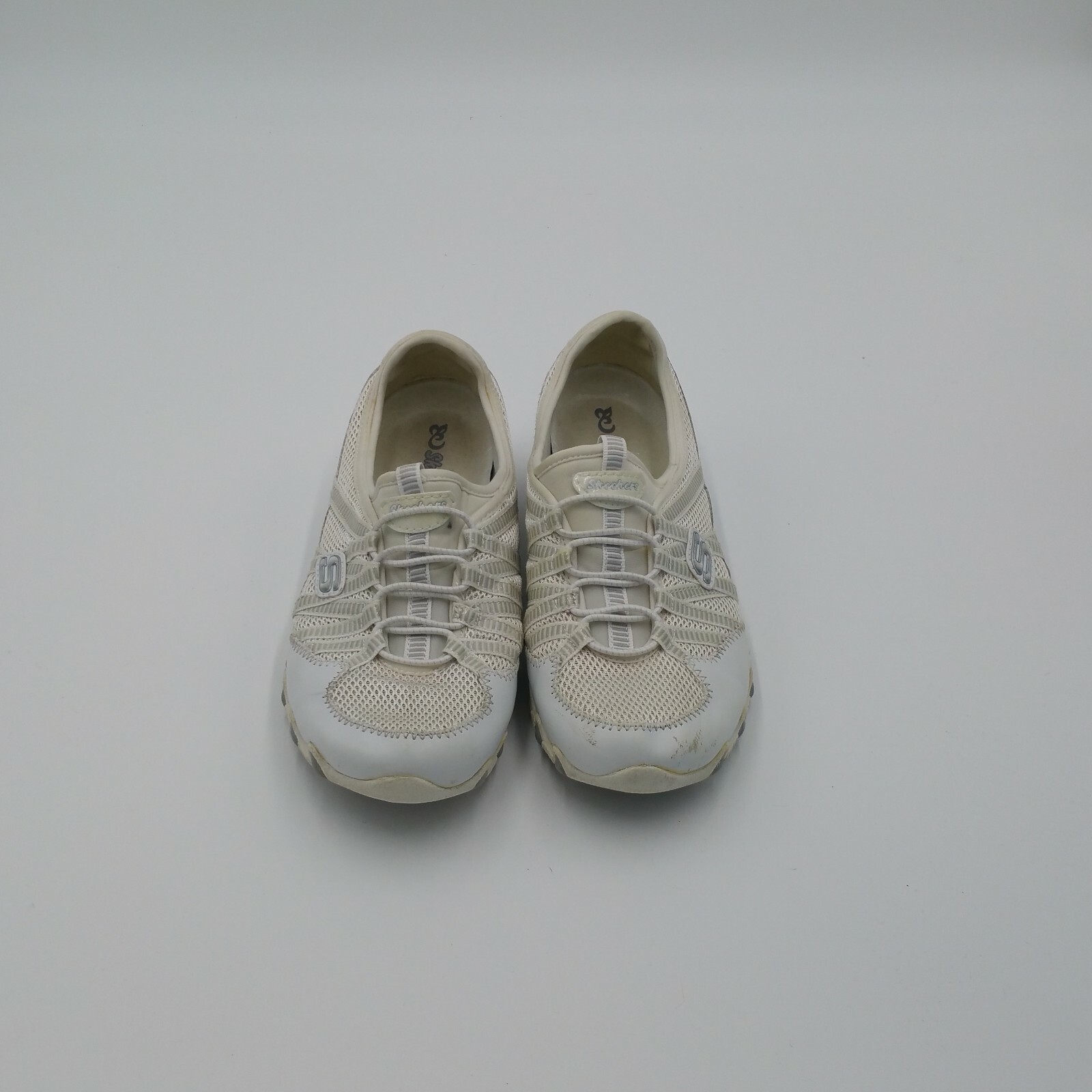 skechers hot ticket white