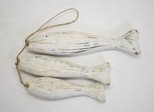 Hanging Cluster Wall Art 3 Fish Cluster 10" 8" 6-1/2" White