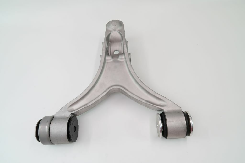 Maserati Quattroporte Granturismo right front lower suspension control arm #1072