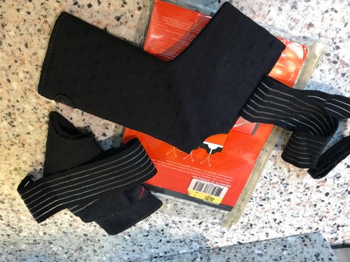 NIKE CAVIGLIA AVVOLGENTE ADULTO unisex taglia small con stomatex superiore attrezzatura calore e umidità - Foto 4 di 6