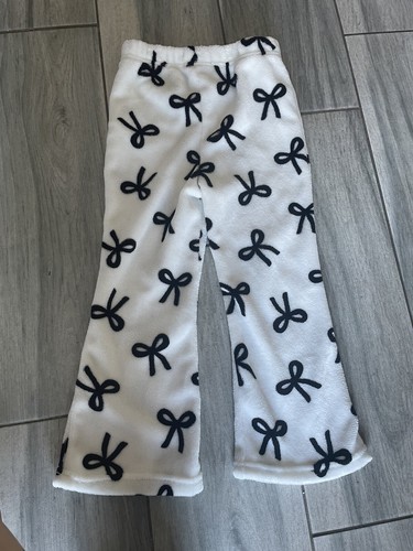 Kate Mack Girls Bow Plush Joggers Pajama Pants Soft Black & White Size 6 - Picture 4 of 4