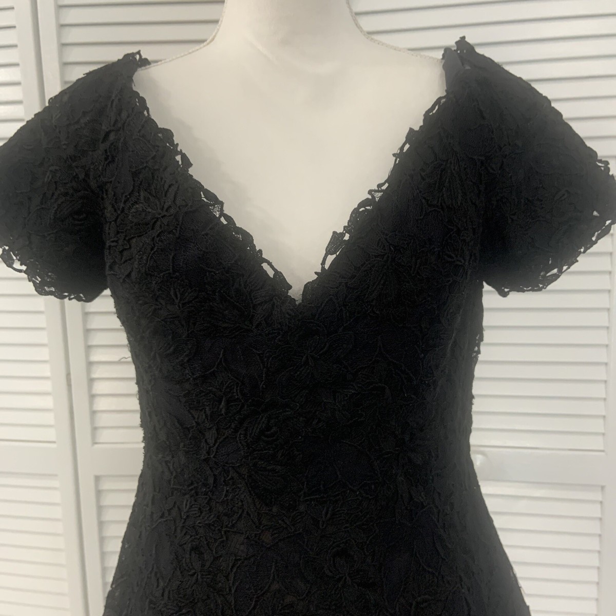chinese dress ladies Off Shoulder Lace Mini Black Cocktail Dress – HAREM's Brides