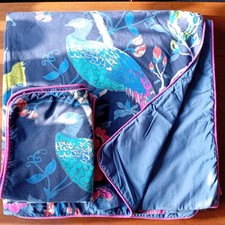 Debenhams Quality Cotton Double Duvet Pillow Cases Set Peacoks Blue