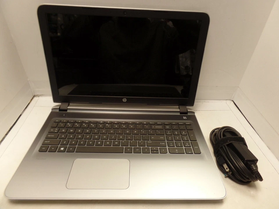 HP Pavilion 15-ab121dx 1.80Ghz AMD Quad-Core A10-8700P 6GB 1TB 15.6” HD WLED - Image 3 of 4