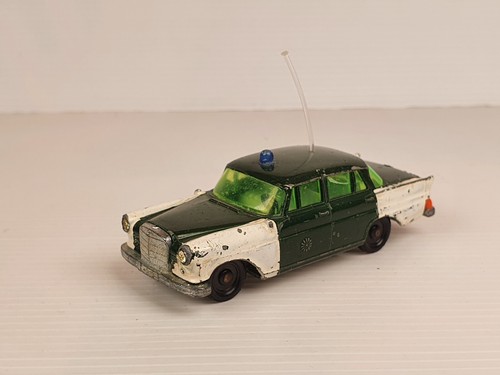 Siku V 250 Mercedes 190 D coche de policía amarillo lunas verdes W110 raro - Imagen 14 de 22