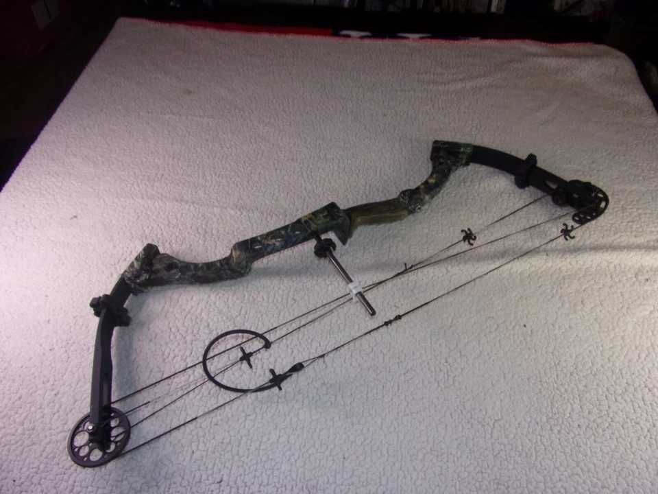 Diamond Archery By BowTech Single Cam Bow - Image 2 of 4