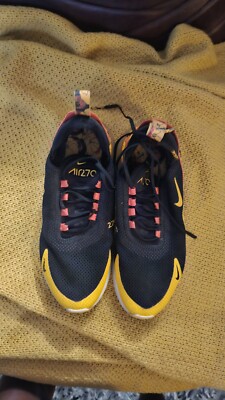 Size Nike Air Max 270 SE Floral Heel