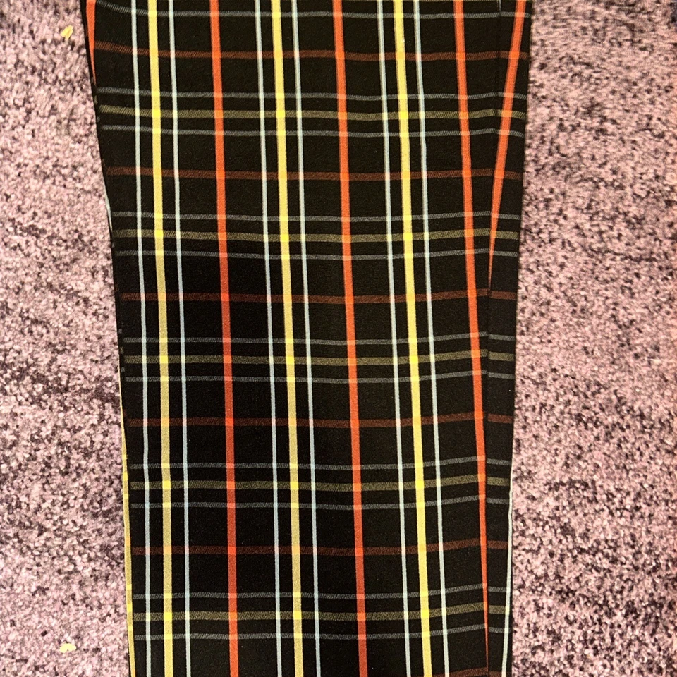 DIESEL. Hecho en Italia. Pantalones para hombre. 34w. De una venta de muestra. Vestido Funky Informal. Foto 3 de 4