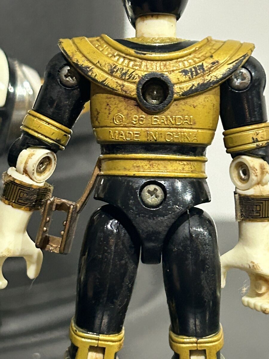 Bandai Power Rangers 1996 Zeo Gold Ranger Figure With Jet Bandai Power Rangers 1996 Zeo Gold Ranger Figure With Jet